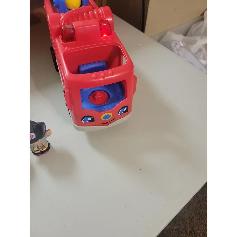 Fisher Price Little People Firetruck toys fireman figures lot